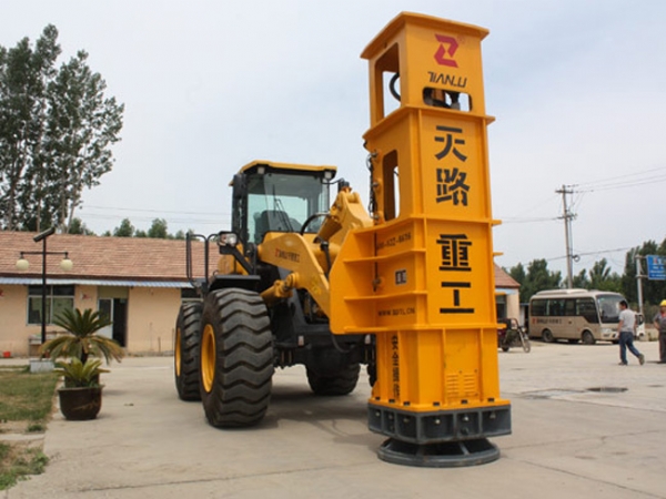 TRA60高速液壓夯實(shí)機(jī)